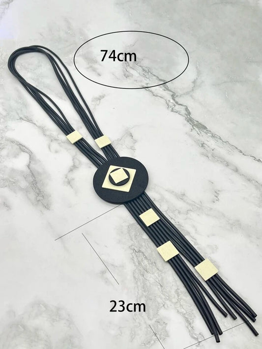 Collier en caoutchouc