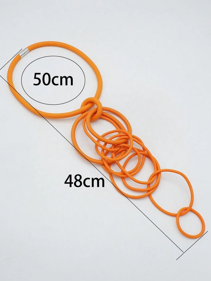 Collier orange en caoutchouc